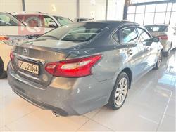 نيسان ألتيما